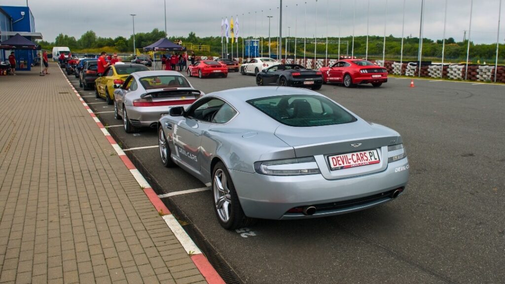 Aston Martin DB9 - Pomysł na MOTOprezent