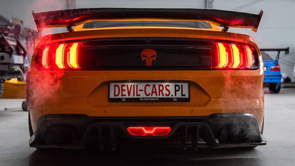 Ford Mustang GT4 Pack - Pomysł na MOTOprezent marzeń!