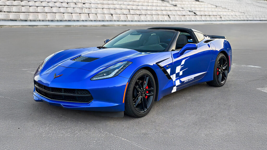 Chevrolet Corvette  na torze - Pomysł na MotoPrezent Marzeń!