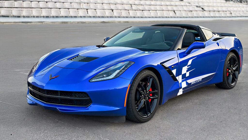 Chevrolet Corvette  na torze - Pomysł na MotoPrezent Marzeń!